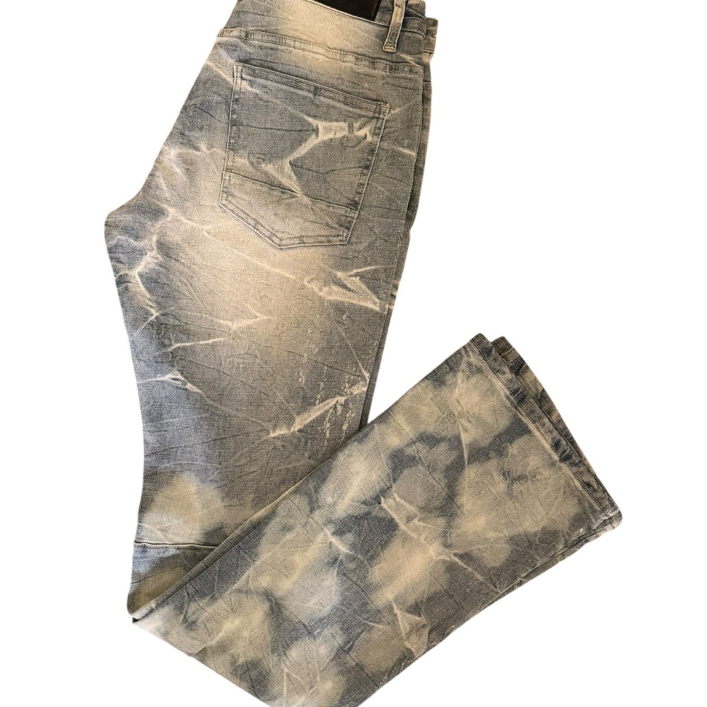 Slim Tie-Dye Light Wash Men's Jeans flare bottom